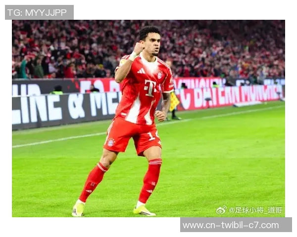 每体：从英豪到罪人！红牌销毁路易斯-迪亚斯个人完美体现